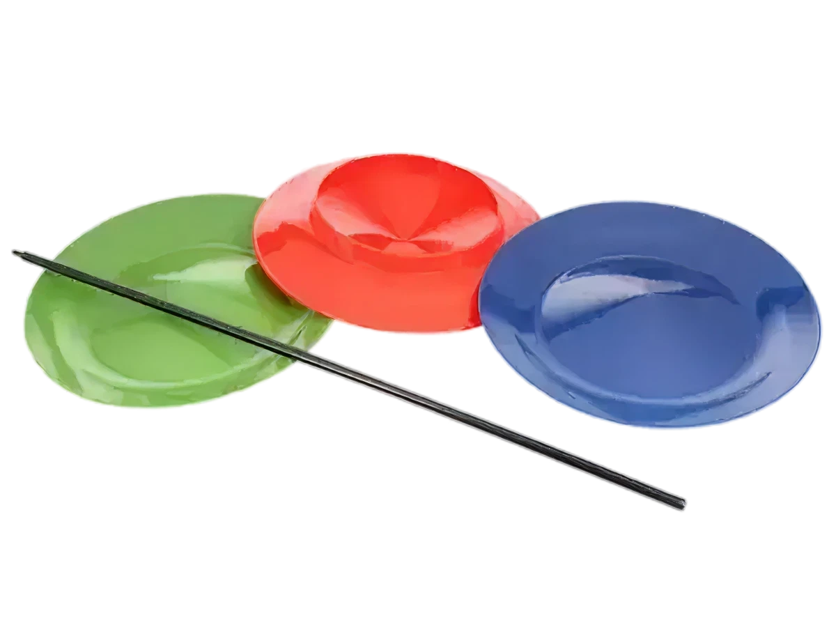 Assiettes de jonglage avec bâton